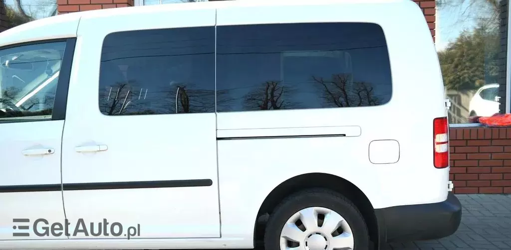 VOLKSWAGEN Caddy 