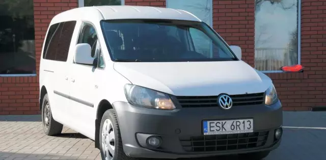 VOLKSWAGEN Caddy 
