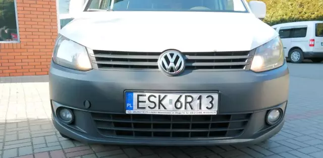 VOLKSWAGEN Caddy 