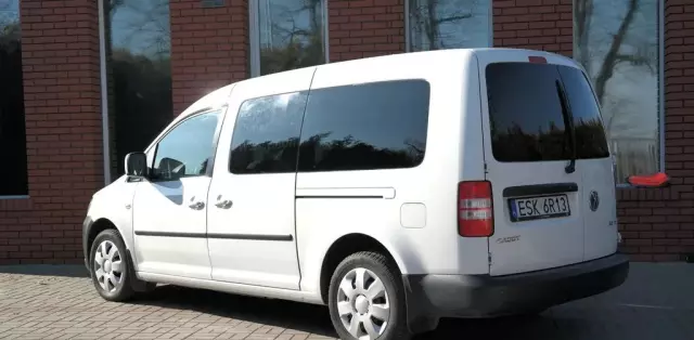 VOLKSWAGEN Caddy 