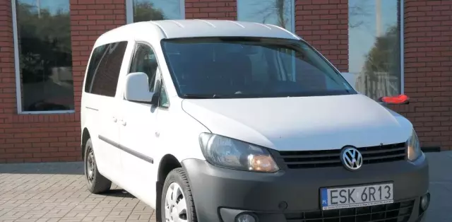 VOLKSWAGEN Caddy 