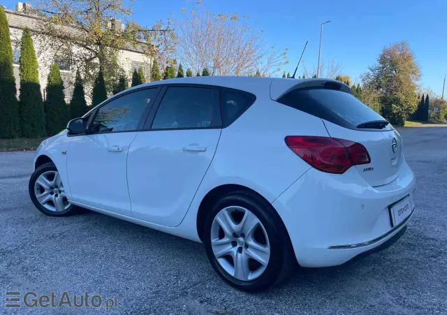 OPEL Astra 1.4 Selection