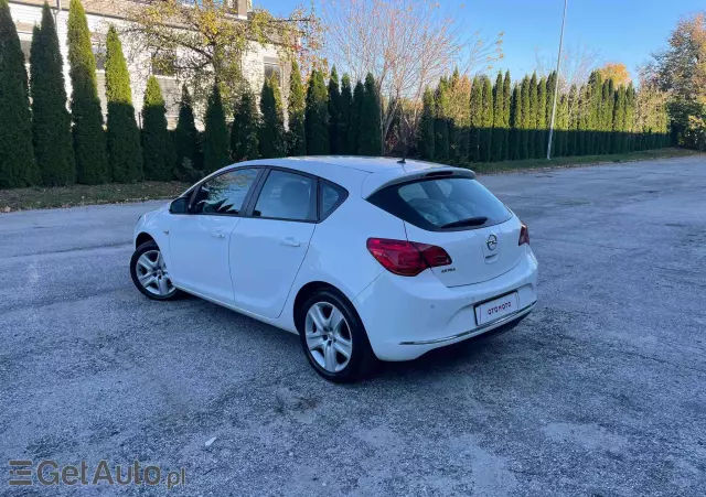 OPEL Astra 1.4 Selection