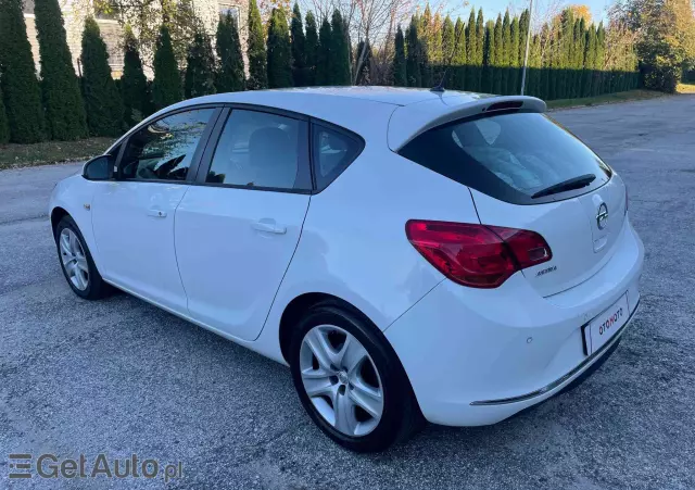 OPEL Astra 1.4 Selection