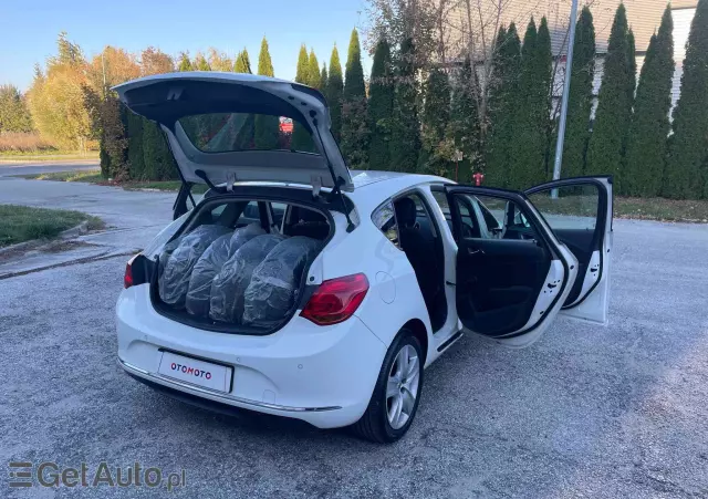 OPEL Astra 1.4 Selection