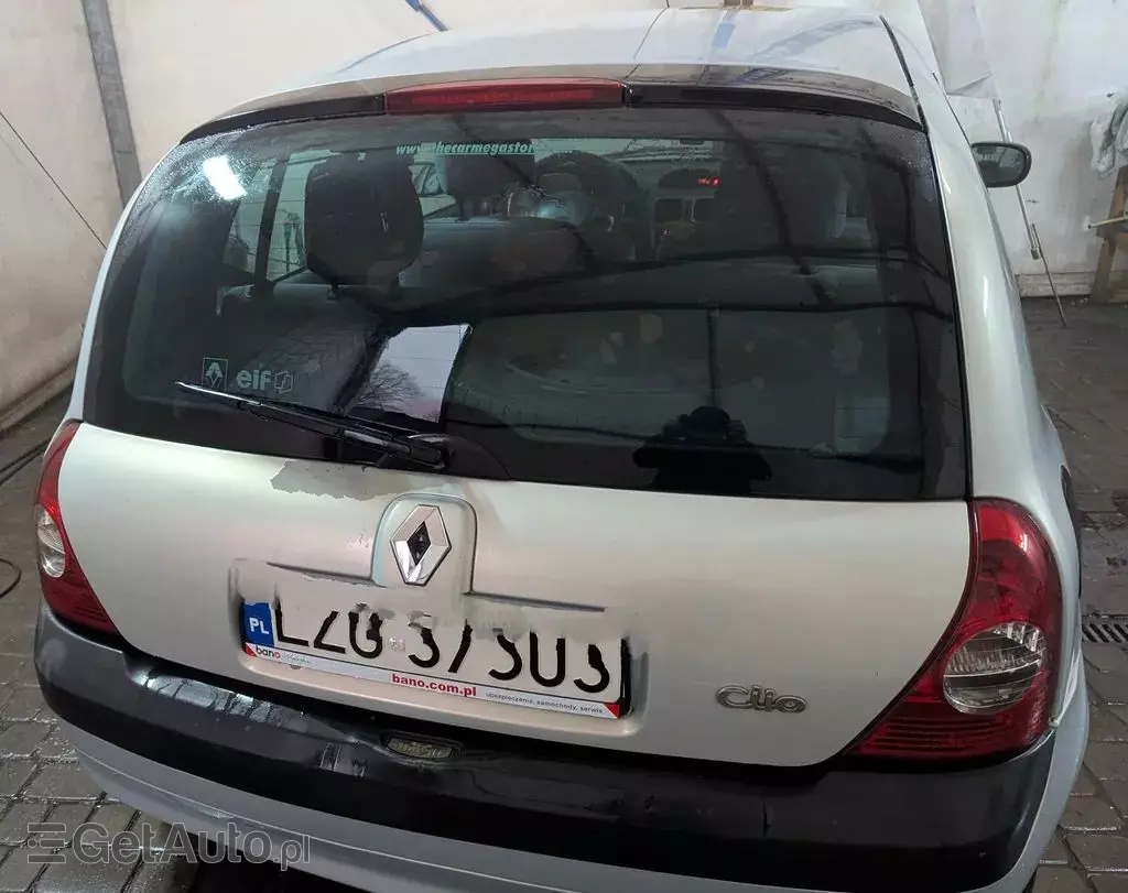 RENAULT Clio 