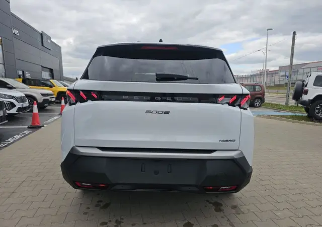PEUGEOT 5008 1.2 PureTech mHEV GT S&S e-DCS6