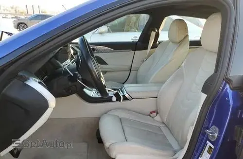 BMW Seria 8 