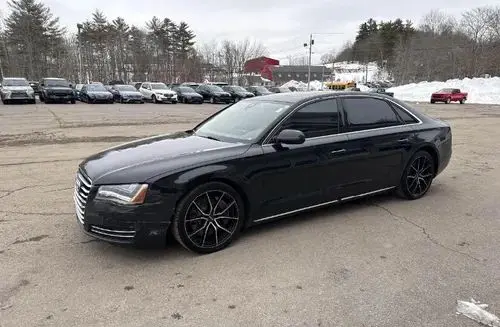 AUDI A8 