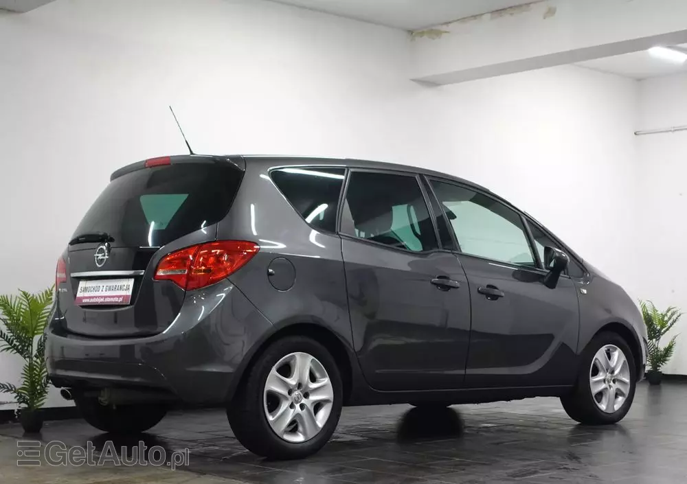OPEL Meriva 1.4 Design Edition