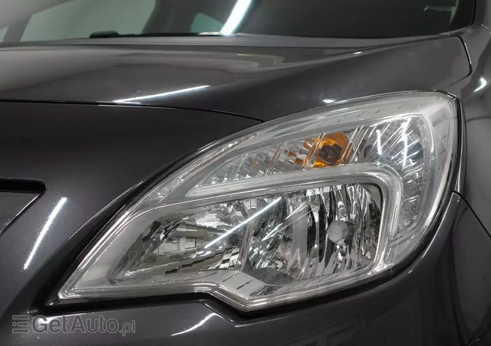 OPEL Meriva 1.4 Design Edition