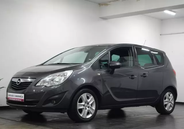 OPEL Meriva 1.4 Design Edition