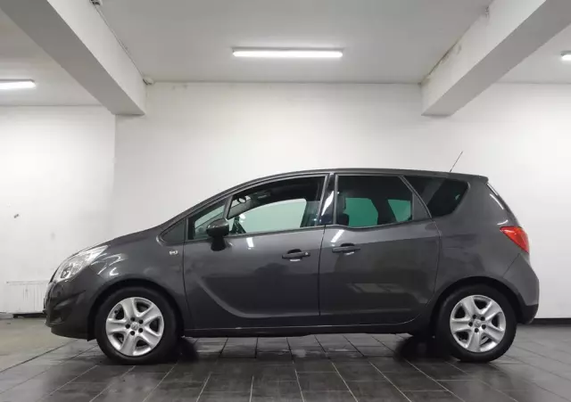 OPEL Meriva 1.4 Design Edition