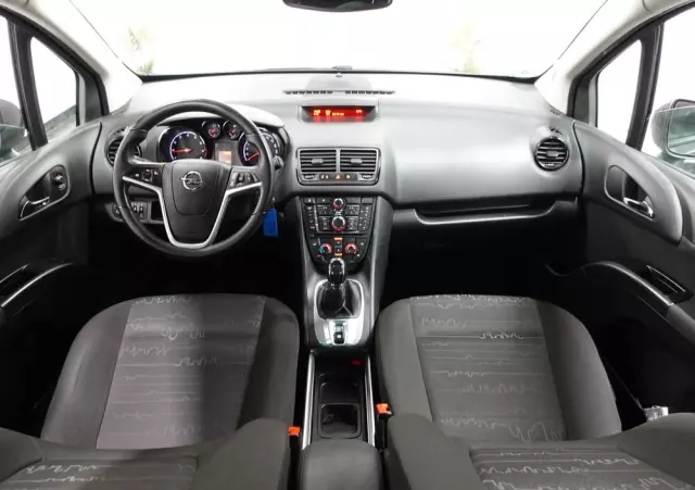 OPEL Meriva 1.4 Design Edition