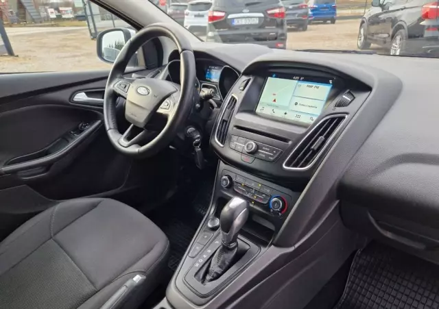 FORD Focus 1.0 EcoBoost SYNC Edition ASS PowerShift
