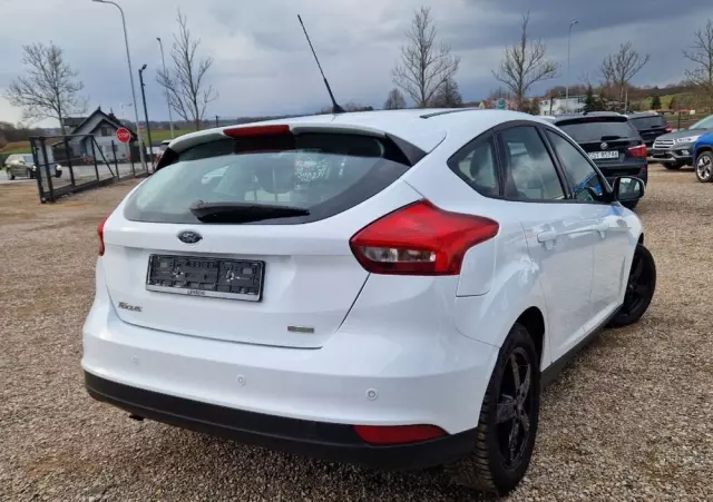 FORD Focus 1.0 EcoBoost SYNC Edition ASS PowerShift