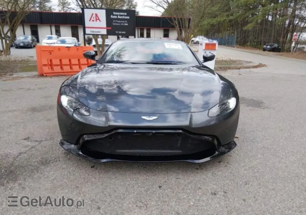ASTON MARTIN Vantage 