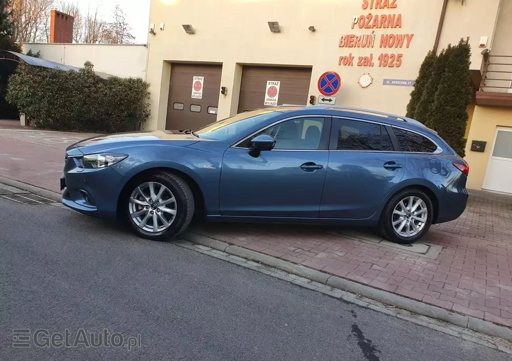 MAZDA 6 2.0 Kombi SKYACTIV-G Center-Line