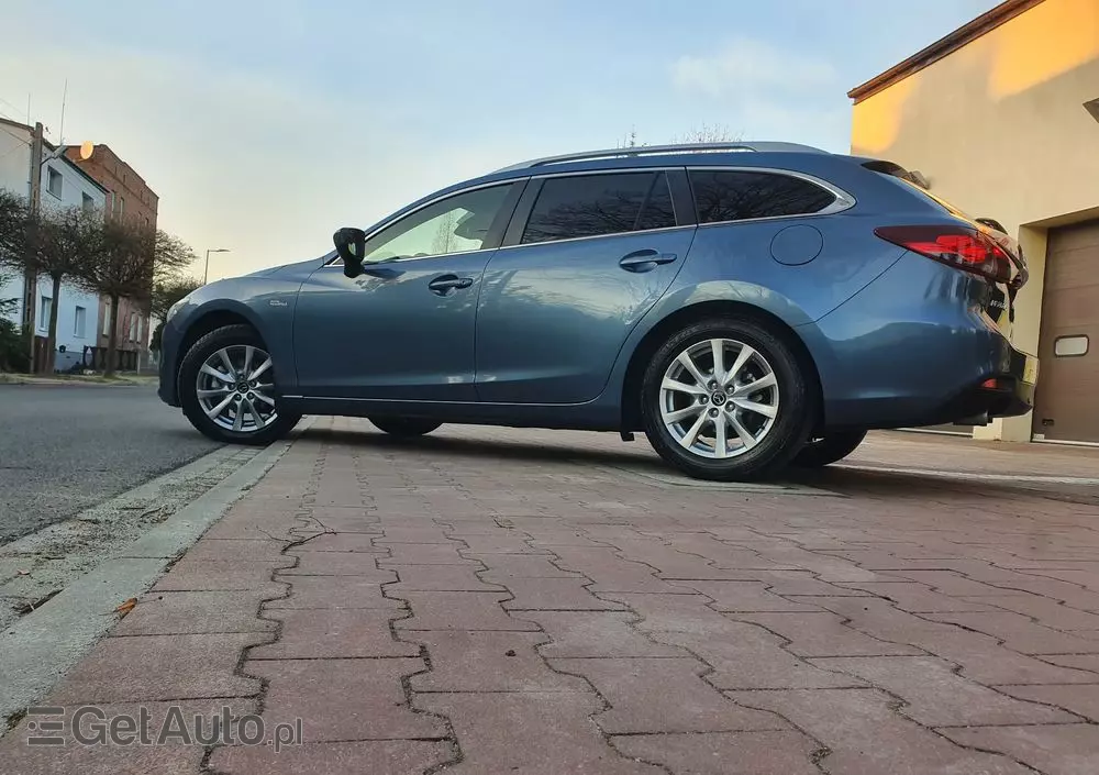 MAZDA 6 2.0 Kombi SKYACTIV-G Center-Line