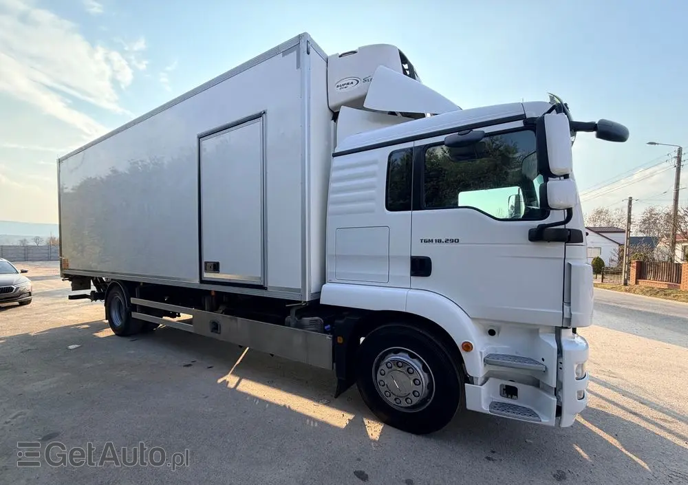 MAN MAN TGM 18.290/ IZOTERMA / OTWIERANY BOK/ /WINDA / 19 EUROPALET/ NISKI PRZEBIEG /SYPIALKA /ACC/EURO6 