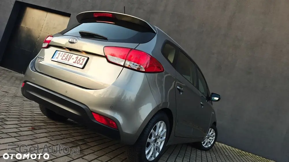 KIA Carens 1.6 GDI ISG Vision