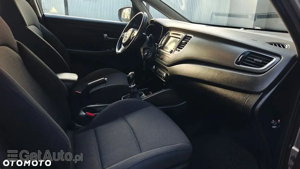 KIA Carens 1.6 GDI ISG Vision