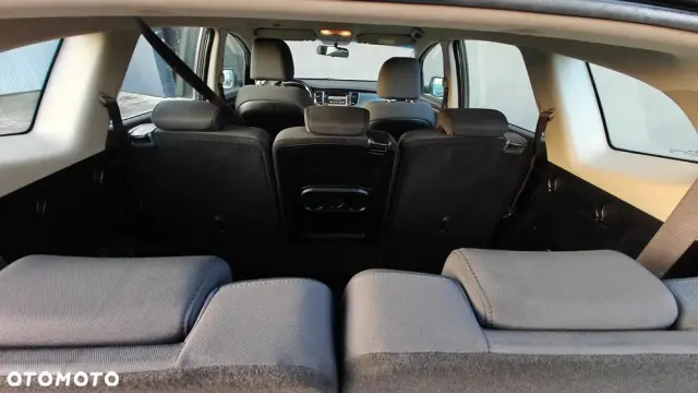 KIA Carens 1.6 GDI ISG Vision