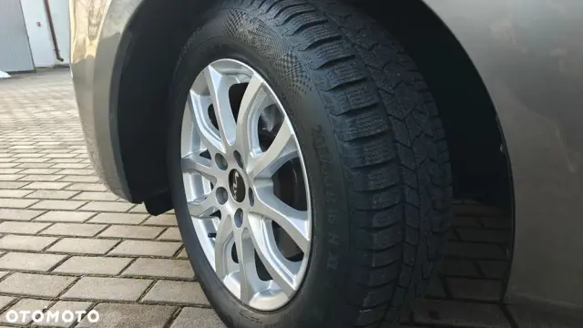 KIA Carens 1.6 GDI ISG Vision