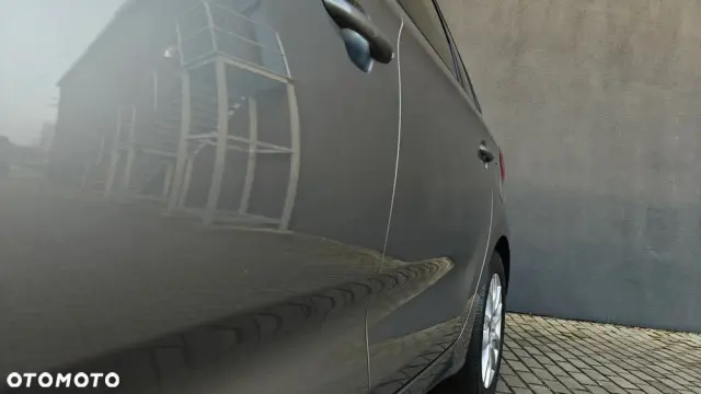 KIA Carens 1.6 GDI ISG Vision