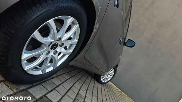 KIA Carens 1.6 GDI ISG Vision