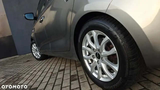 KIA Carens 1.6 GDI ISG Vision