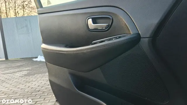 KIA Carens 1.6 GDI ISG Vision