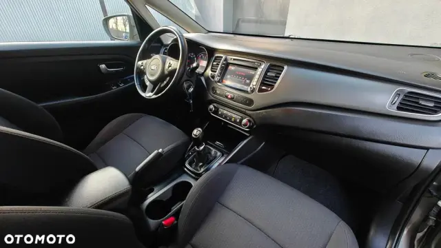 KIA Carens 1.6 GDI ISG Vision