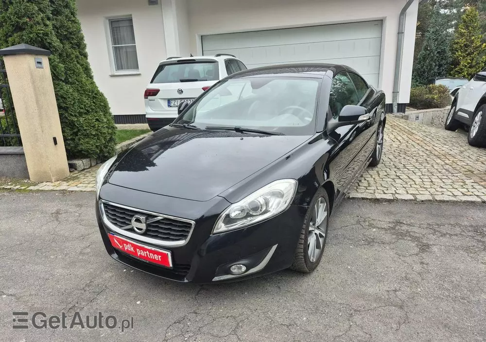 VOLVO C70 D3 Momentum