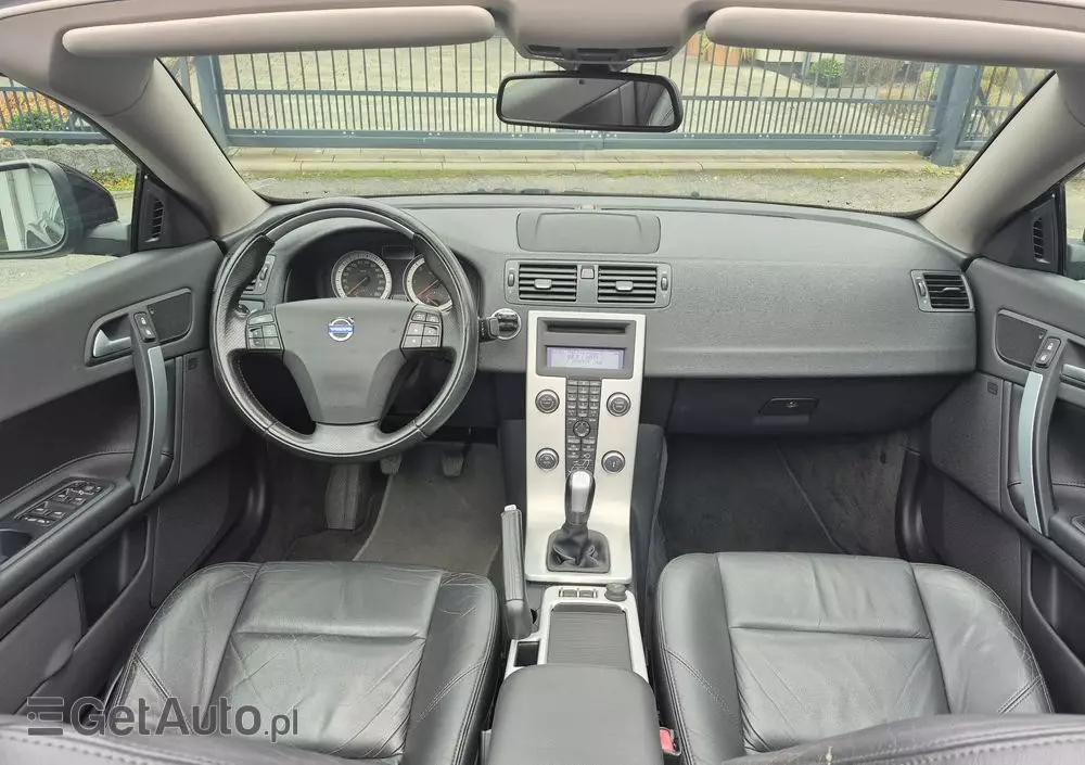 VOLVO C70 D3 Momentum