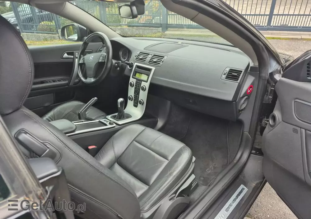 VOLVO C70 D3 Momentum
