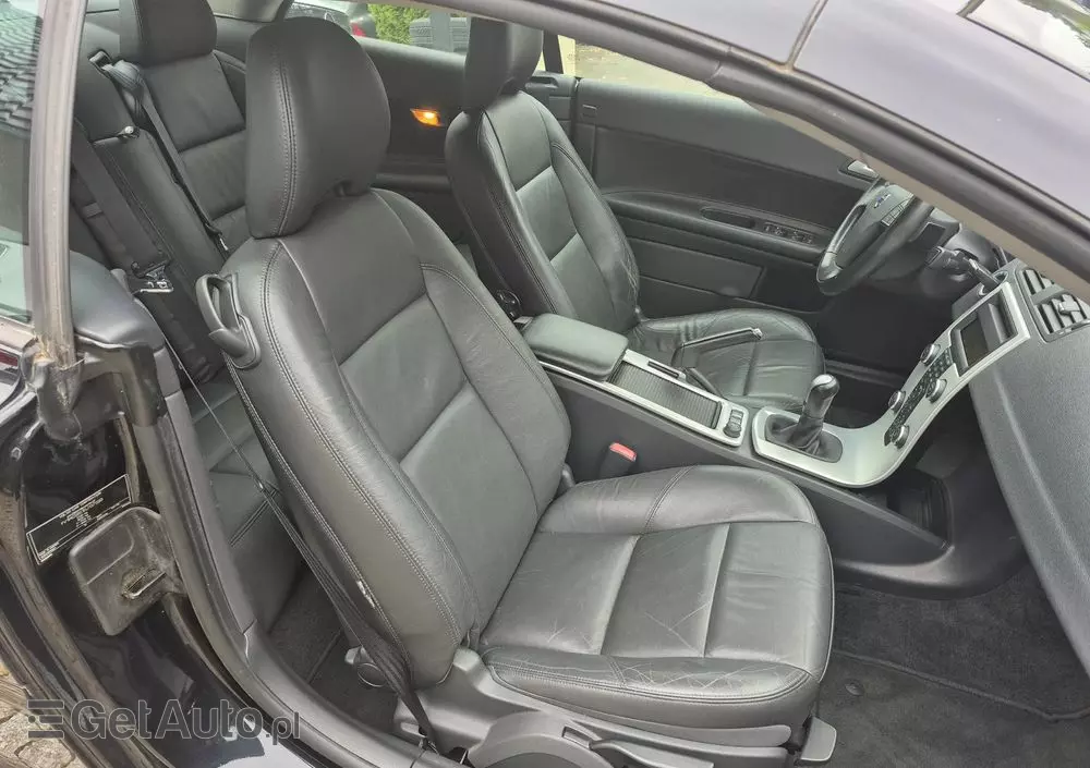 VOLVO C70 D3 Momentum