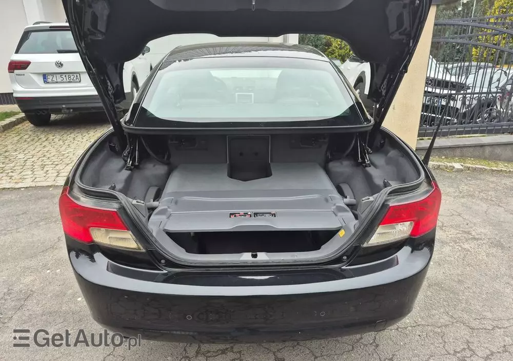 VOLVO C70 D3 Momentum