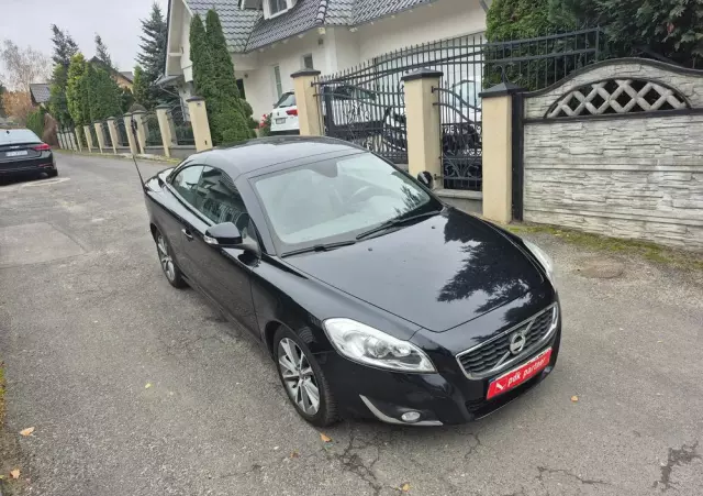 VOLVO C70 D3 Momentum