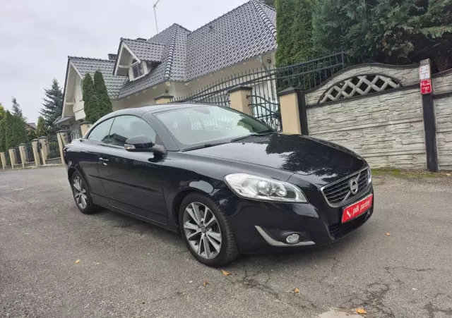 VOLVO C70 D3 Momentum