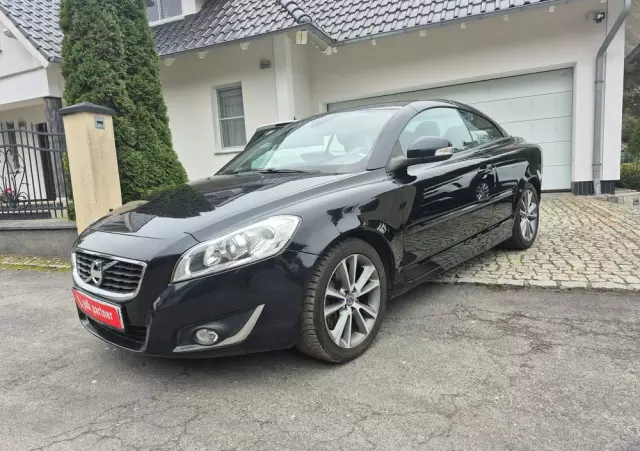 VOLVO C70 D3 Momentum