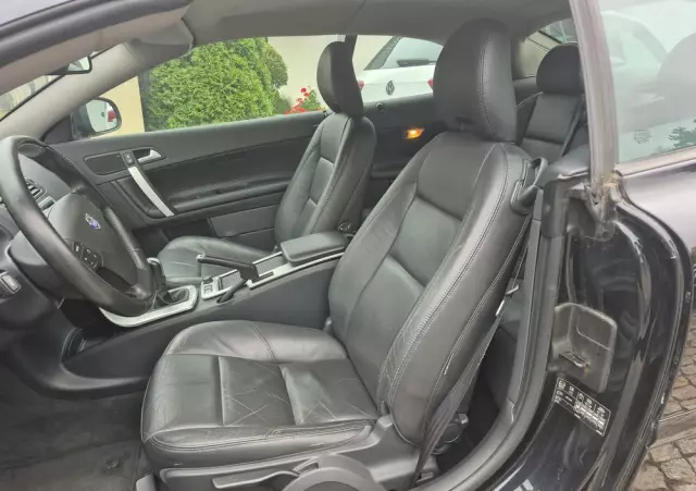 VOLVO C70 D3 Momentum