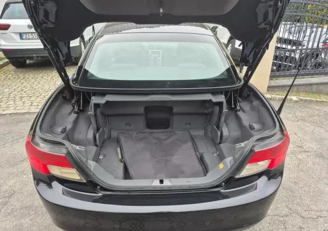 VOLVO C70 D3 Momentum