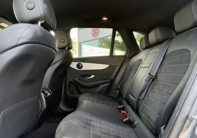 MERCEDES-BENZ GLC 300 e 4-Matic