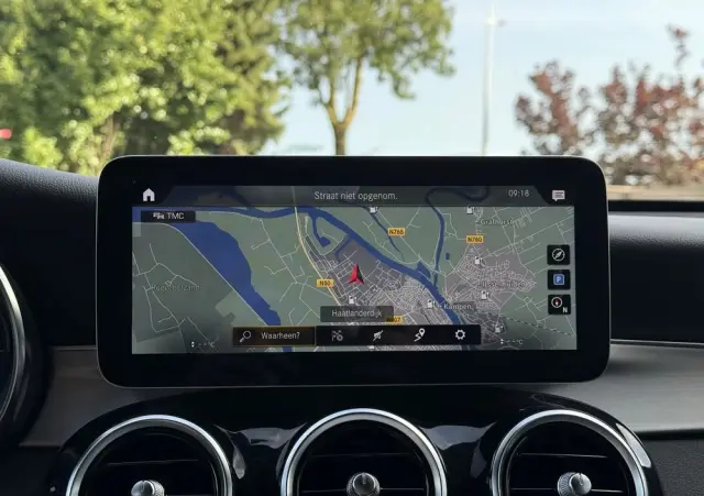 MERCEDES-BENZ GLC 300 e 4-Matic