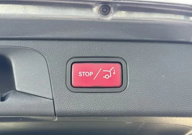 MERCEDES-BENZ GLC 300 e 4-Matic