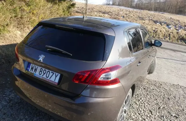 PEUGEOT 308 