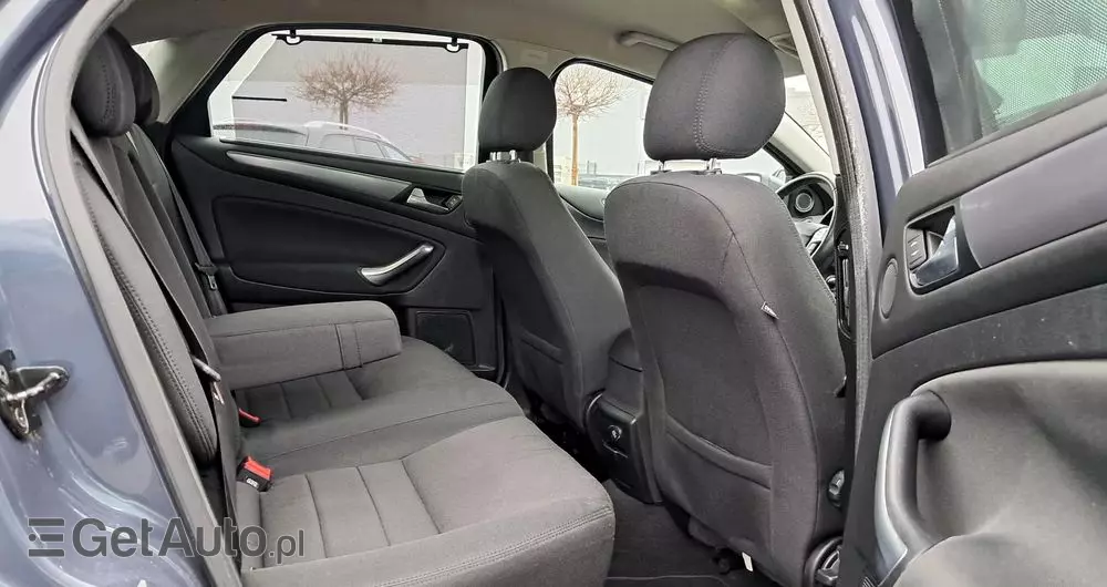 FORD Mondeo 1.6 Eco Boost Start-Stopp Business Edition