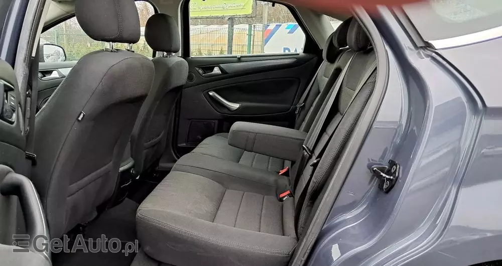 FORD Mondeo 1.6 Eco Boost Start-Stopp Business Edition