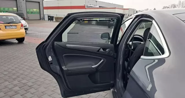 FORD Mondeo 1.6 Eco Boost Start-Stopp Business Edition